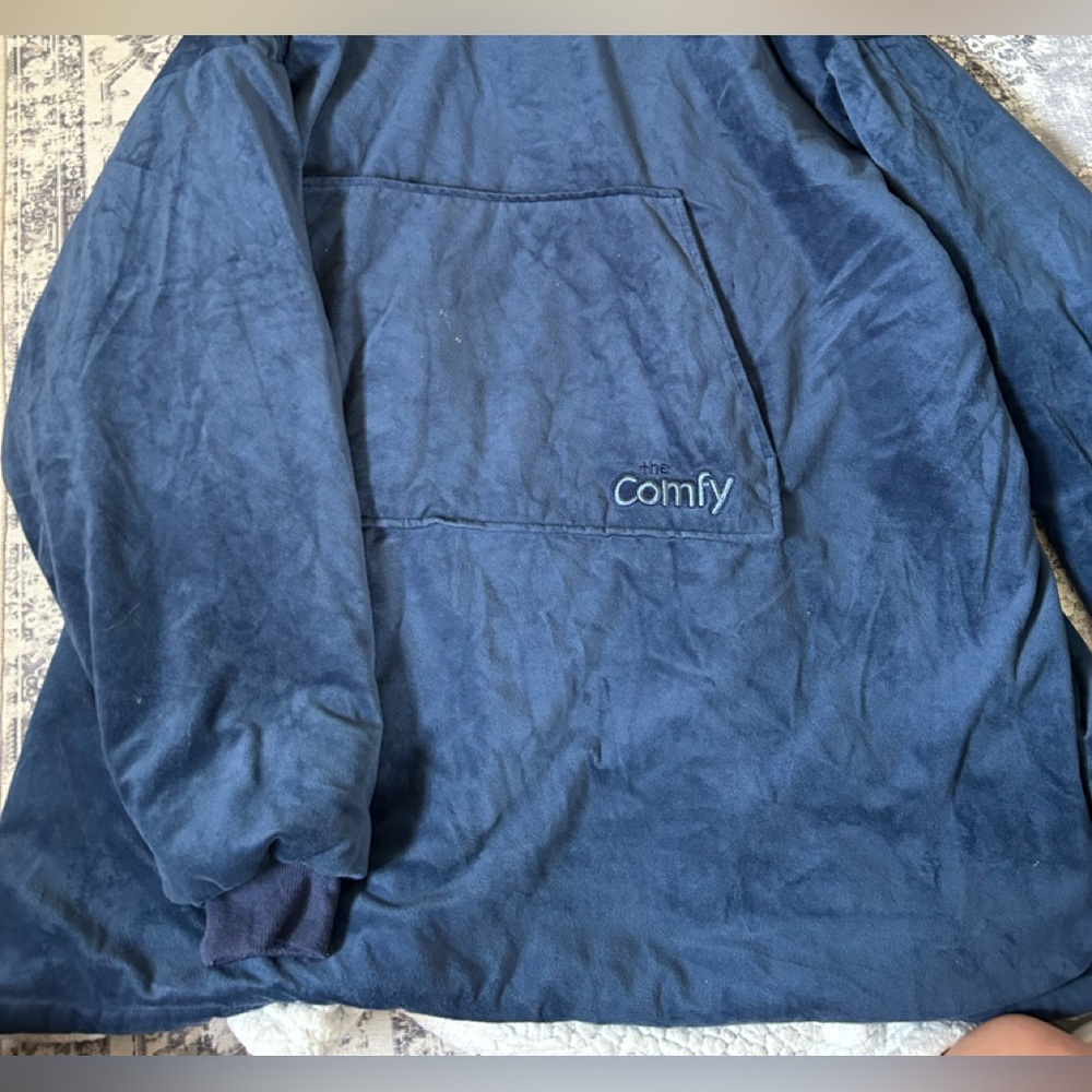 The Comfy Hoodie Blanket